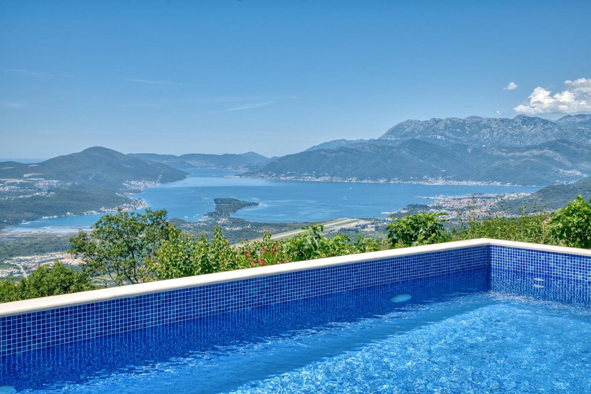 Apartment Paradise Kotor Exterior photo
